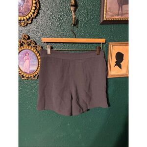 Lululemon Flat-Front Relaxed Short 4" Graphite Grey Sz 6